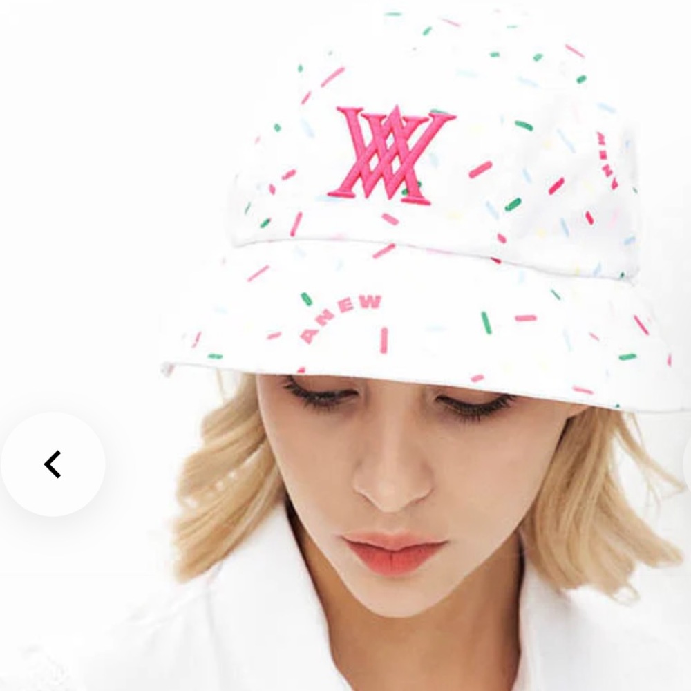 Nevermindall ANEW Golf Sprinkle Donut Pattern Bucket Hat White One Size